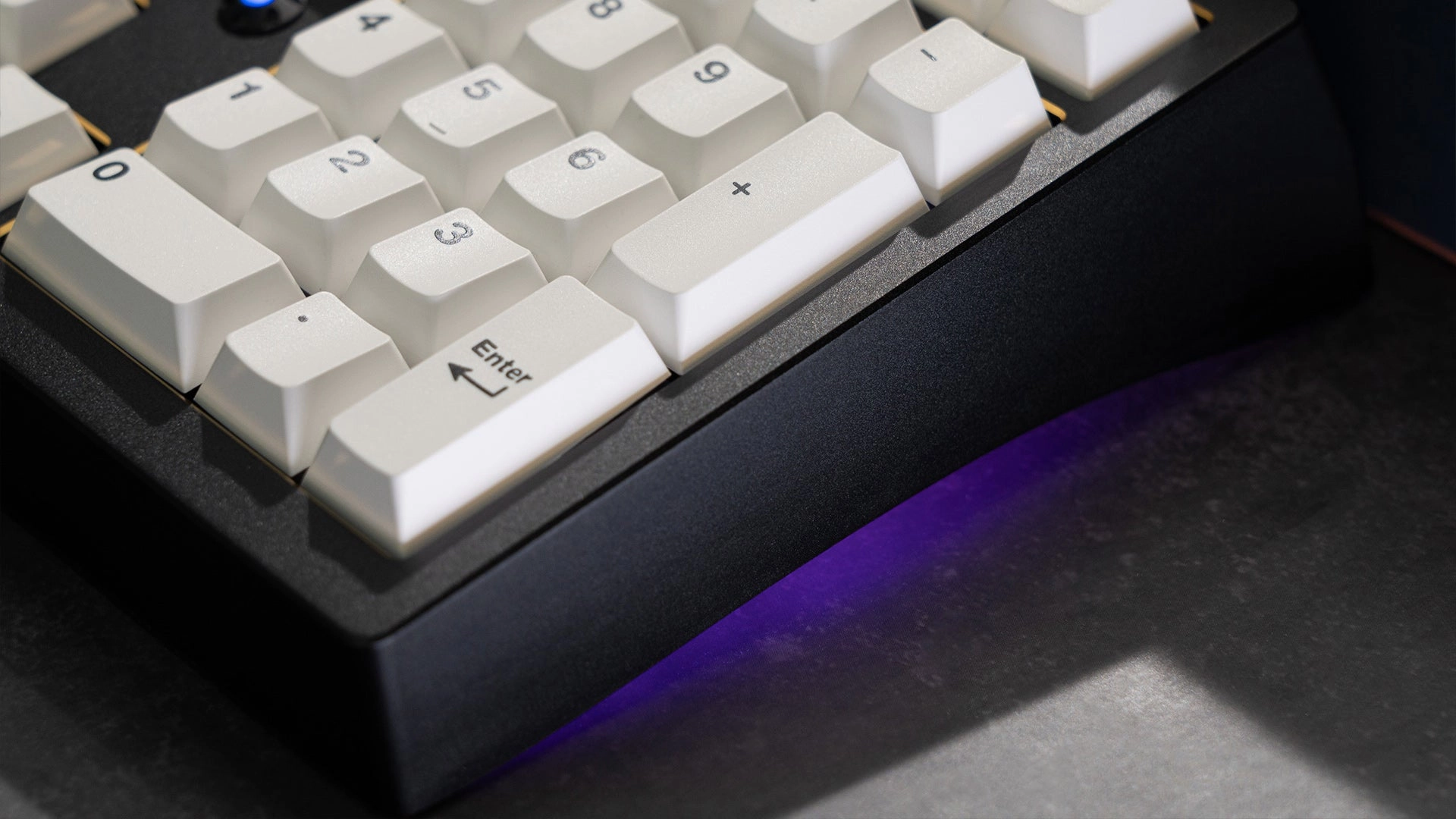 Stylish Rugged Fit [Pre-order]Zoom98 SE Anodized Black Fashion Choice