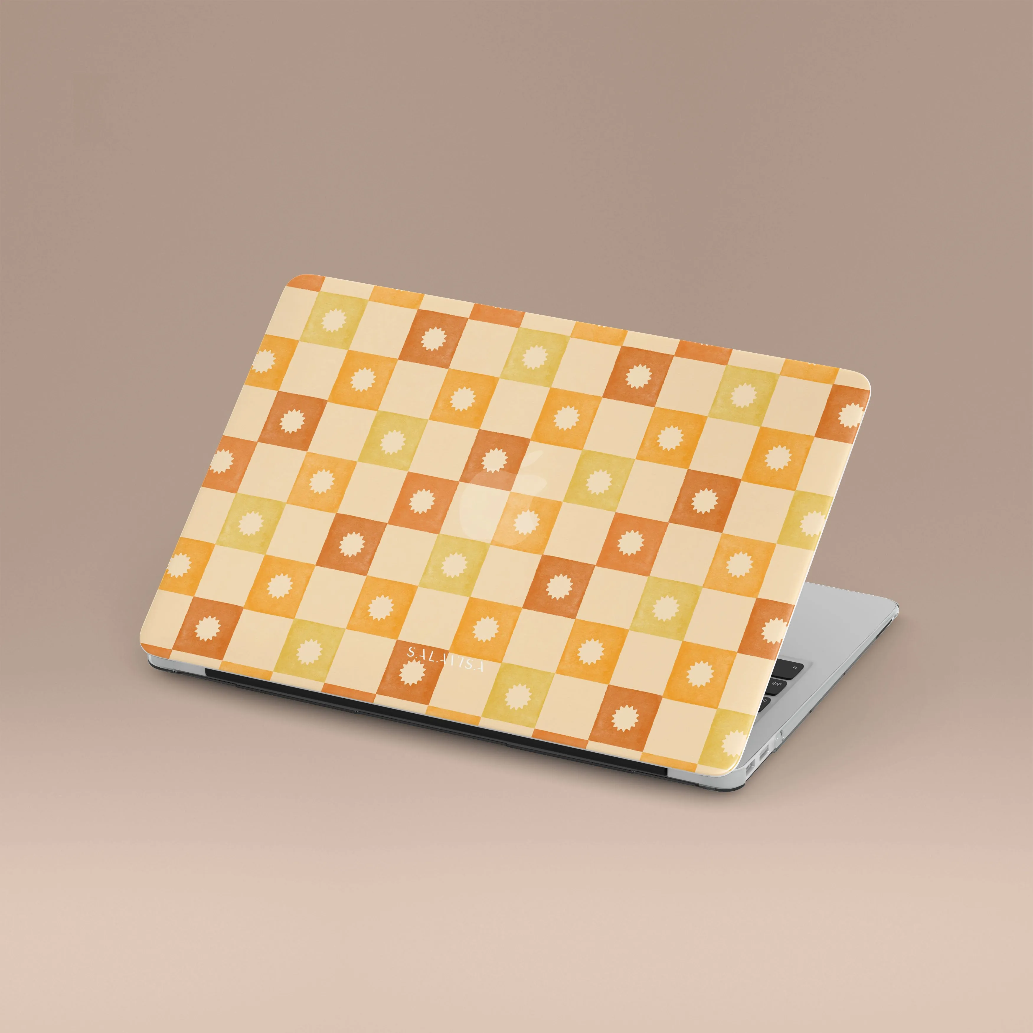 Checkered Elegance MacBook Case Premium Touch clean design