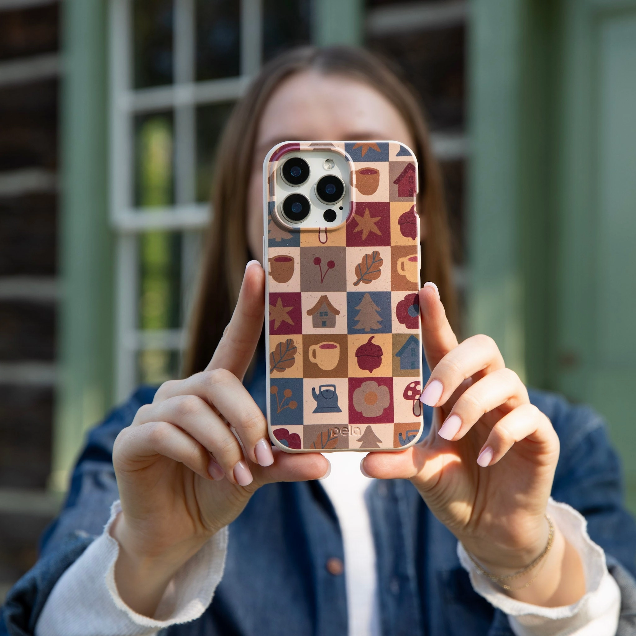 Luxury Surface London Fog Rustic Grid iPhone 17 Pro Max Case