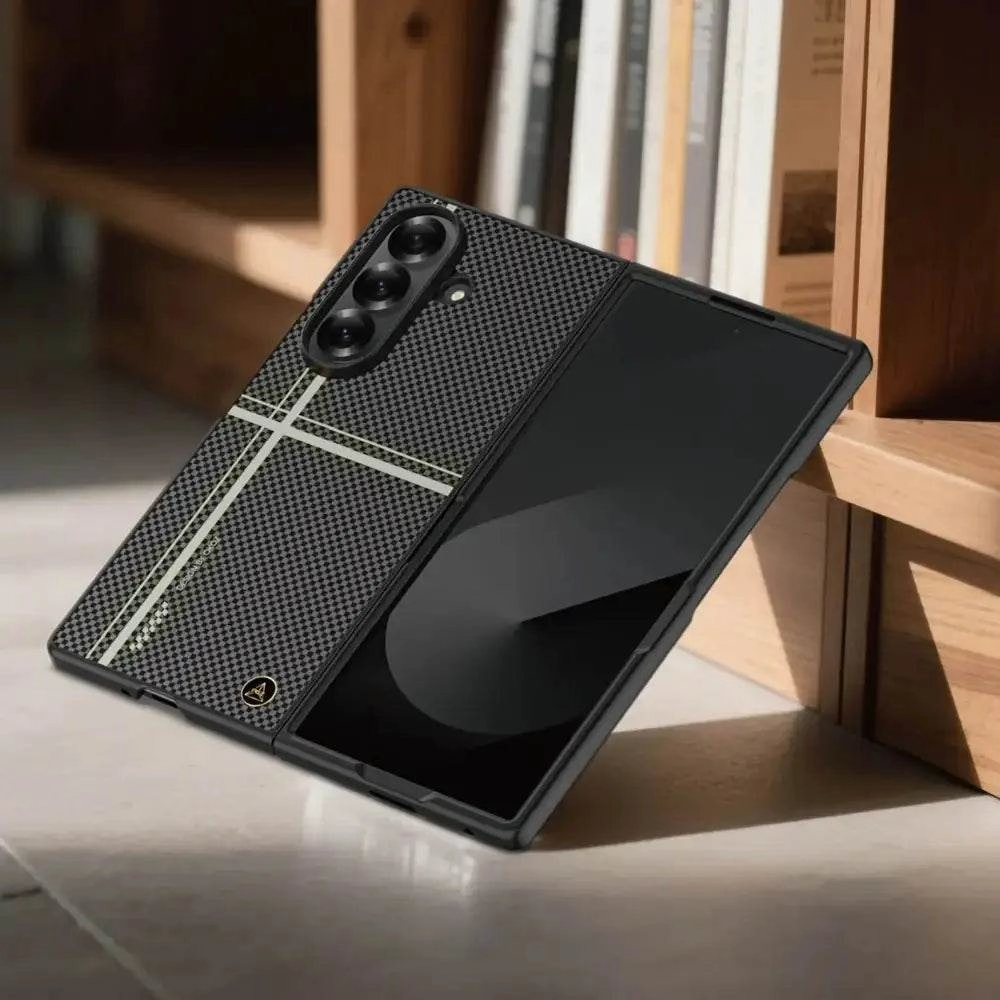 Gloss Surface CrissCore Weave