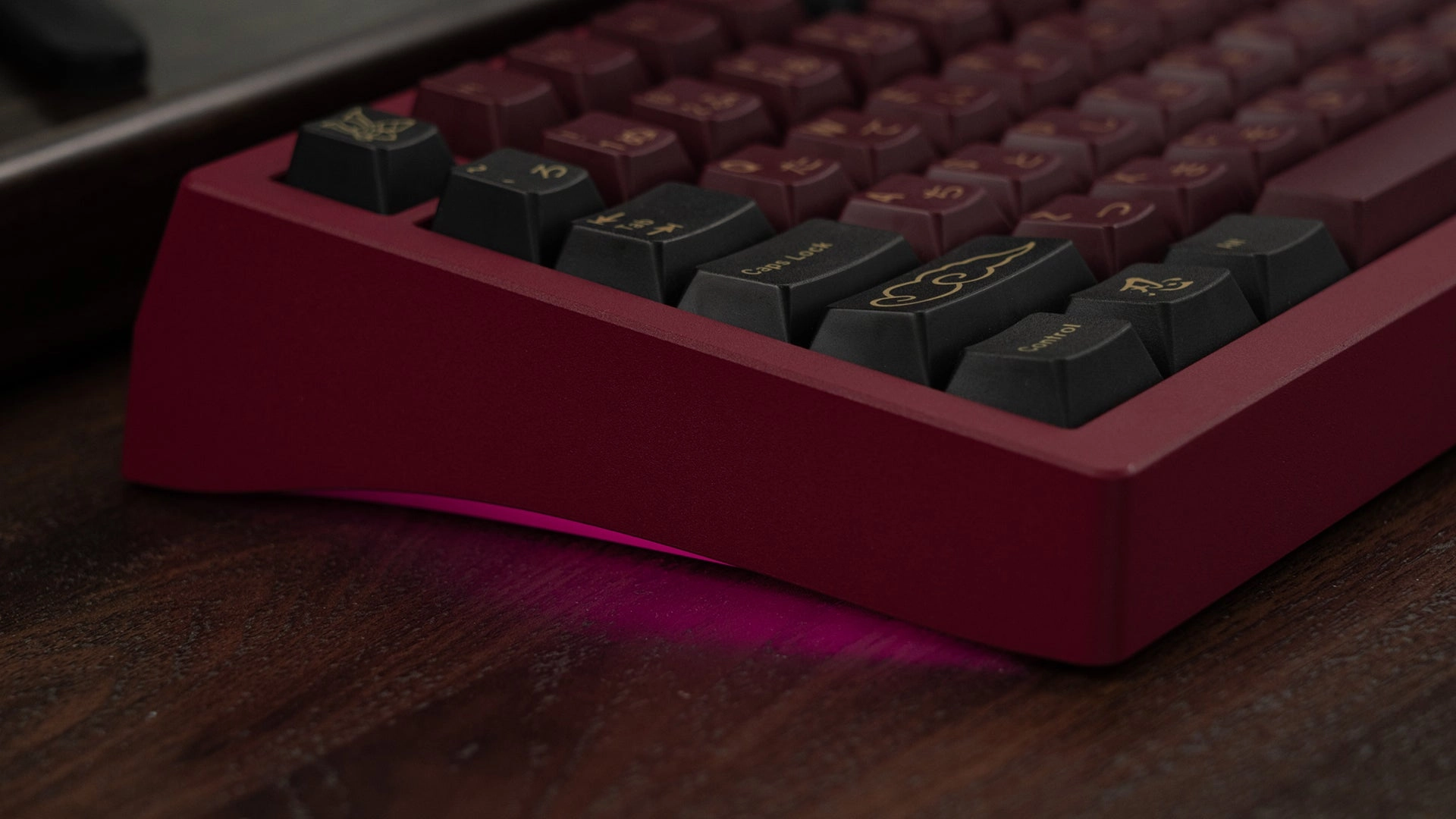 Dynamic Style Zoom98 EE Scarlet Red Travel Ready