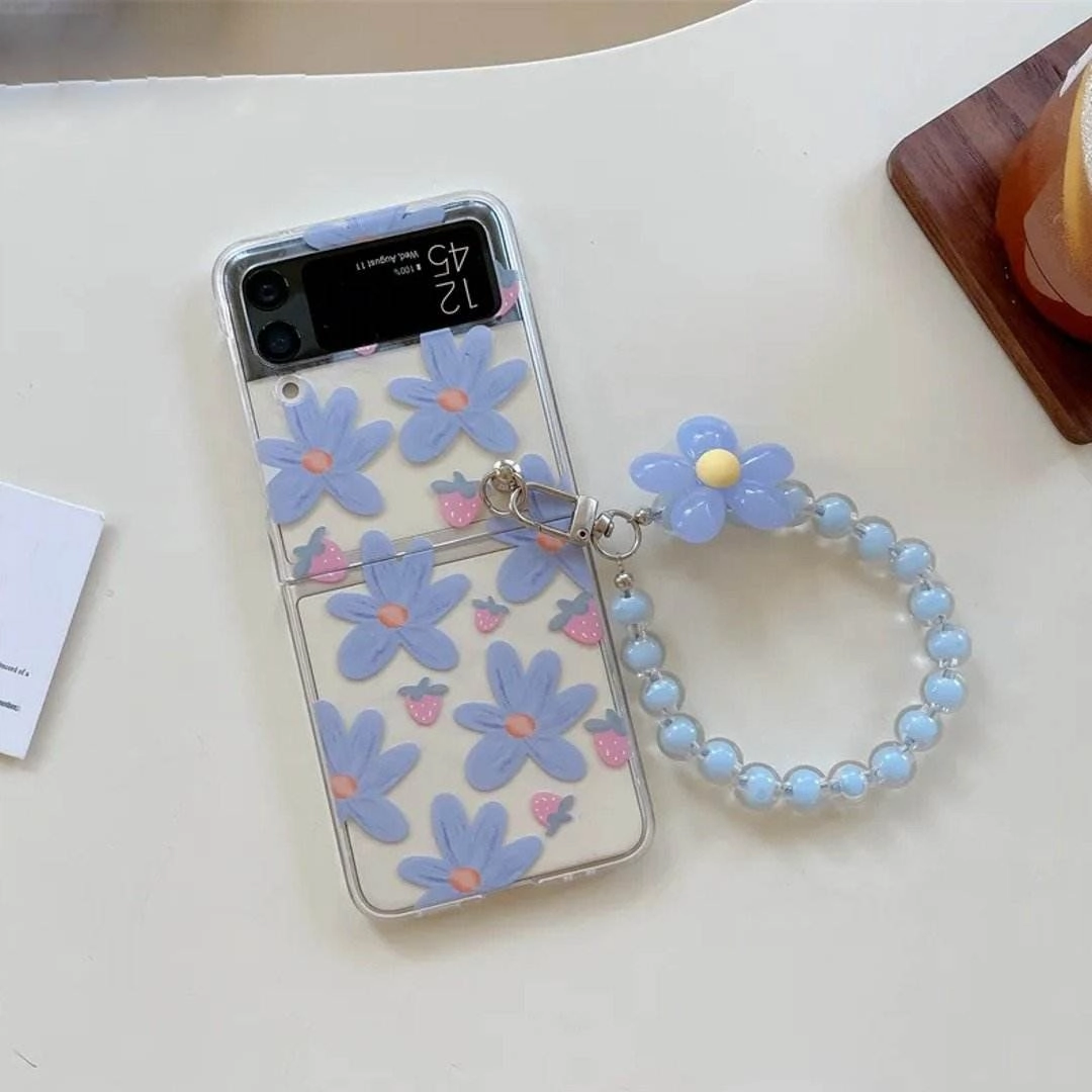 Pearly Petal Bracelet Charm Phone Case - Samsung Comfort Fit Edge