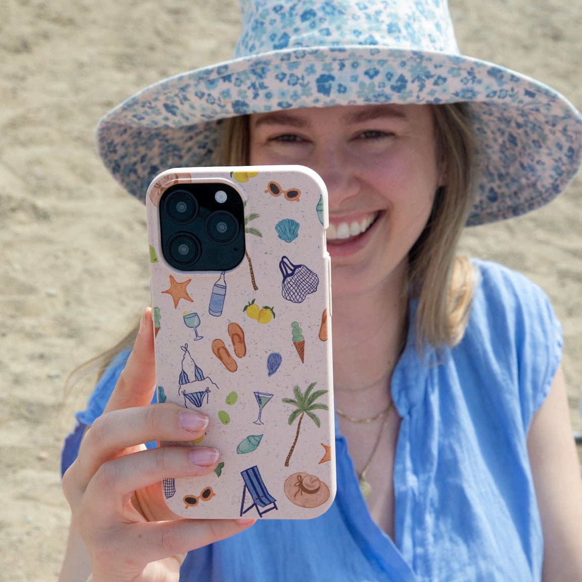 Comfort Pattern Texture Seashell Coastline Sketch iPhone 17 Pro Max Case