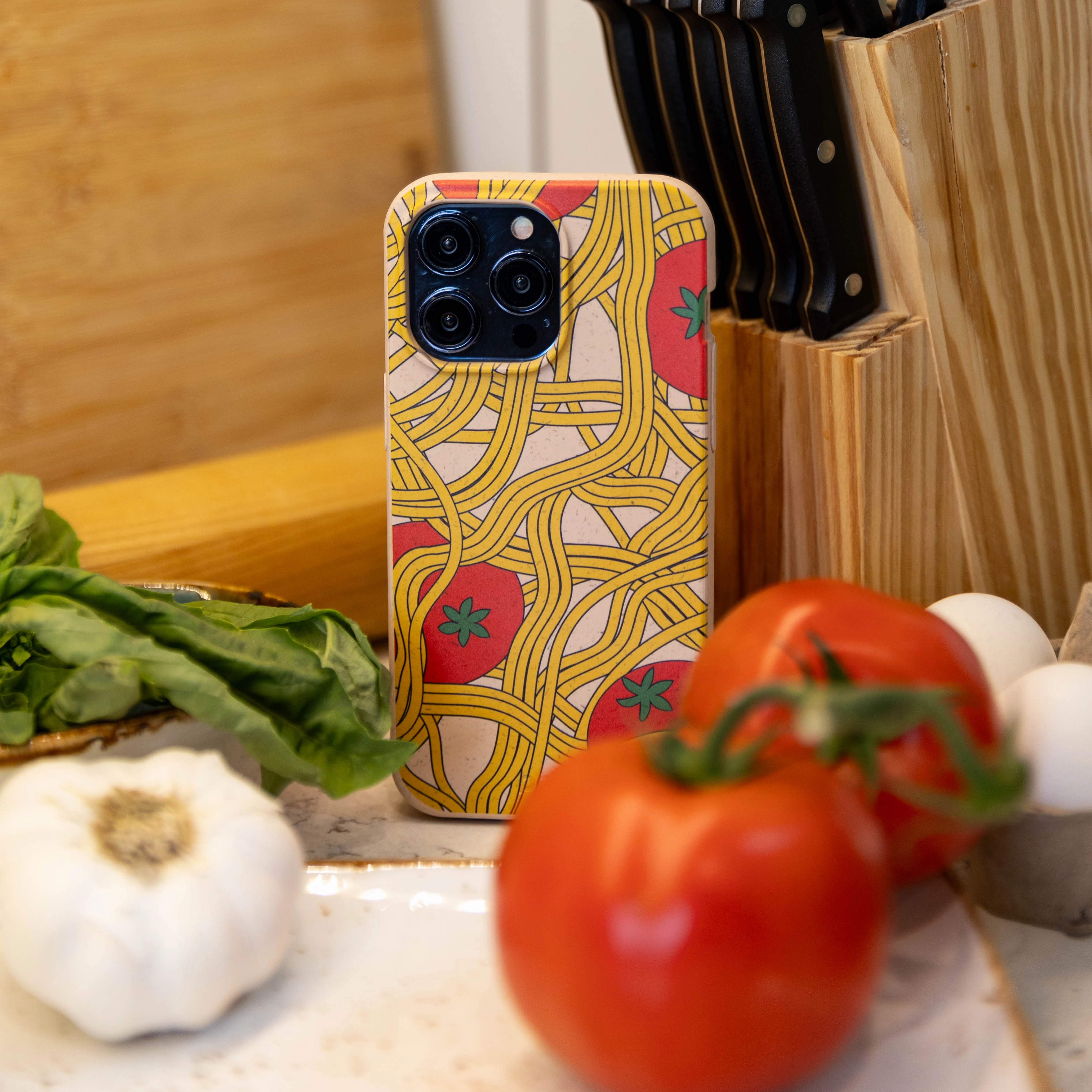 Gloss Finish Texture Seashell Spaghetti Splash iPhone 17 Pro Max Case