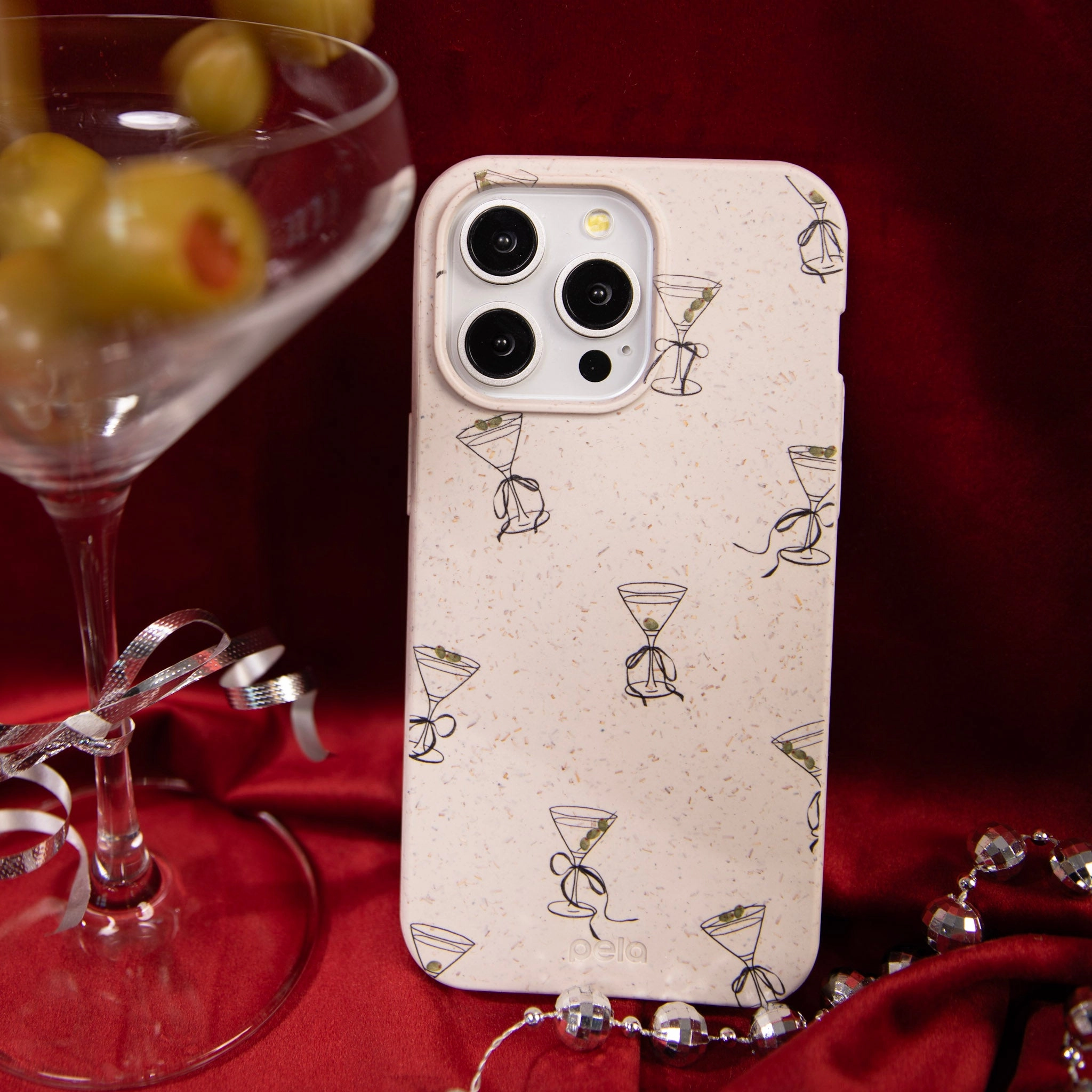 Glossy Pattern Gloss Finish London Fog Martini Me iPhone 17 Pro Max Case