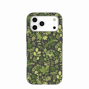 Protective Look Hybrid Form Black Evergreen iPhone 17 Pro Max Case
