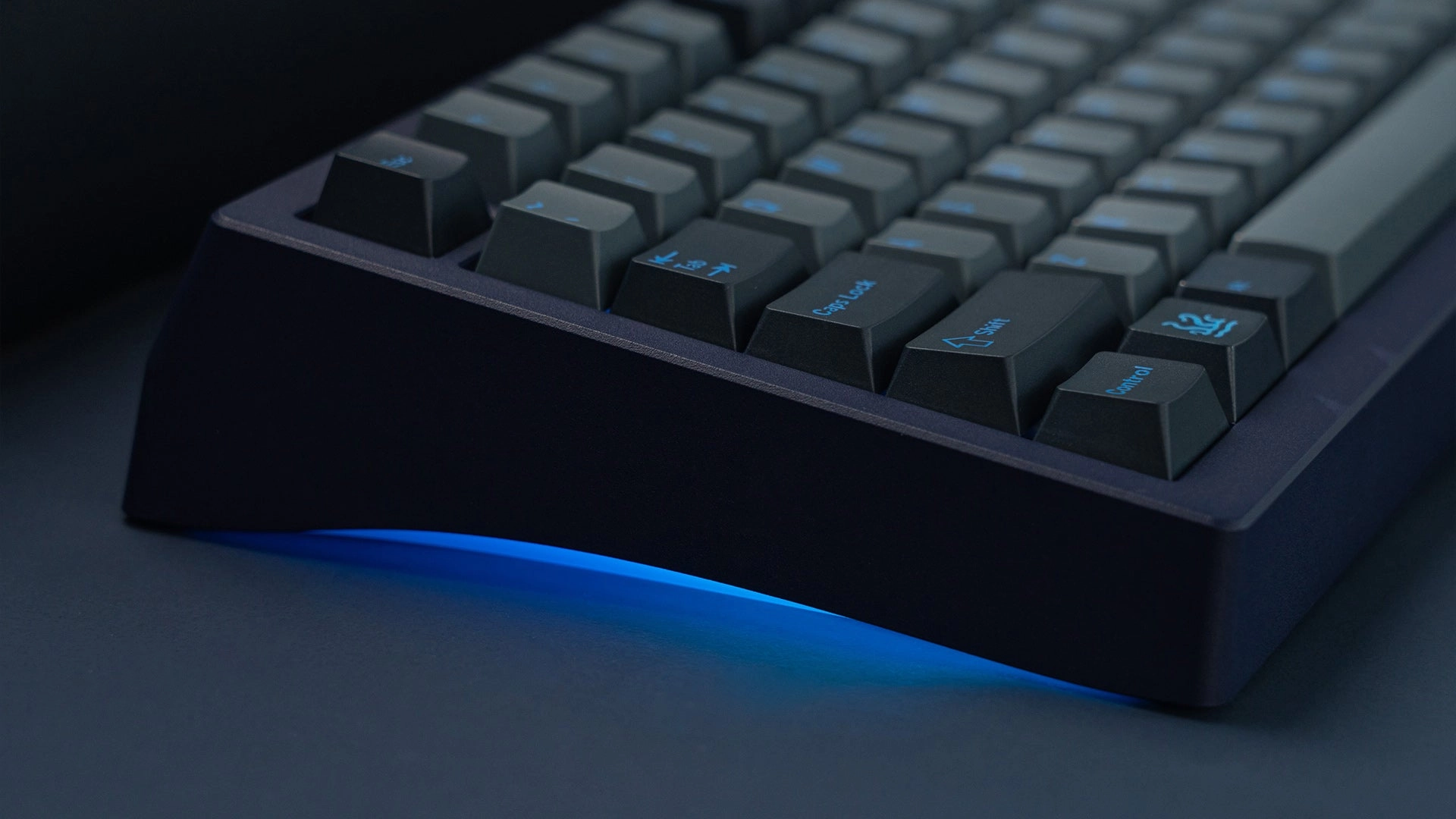 Zoom98 EE Navy High Performance Minimal Modern Fit